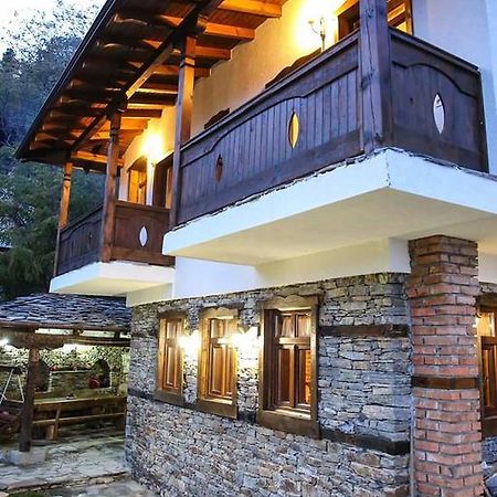 Yancheva Guest House Delchevo ภายนอก รูปภาพ