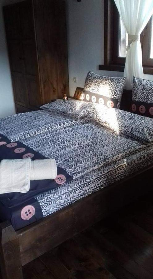 Yancheva Guest House Delchevo ภายนอก รูปภาพ