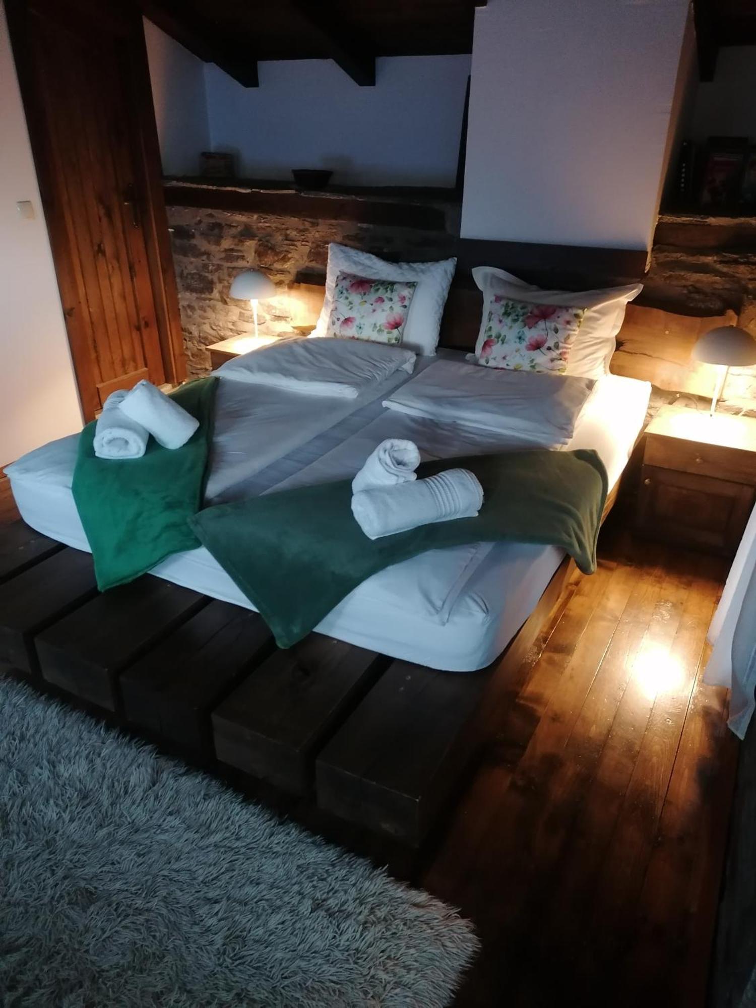 Yancheva Guest House Delchevo ภายนอก รูปภาพ