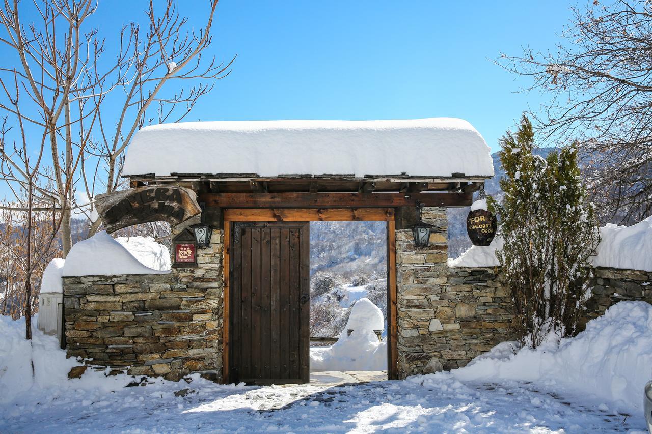 Yancheva Guest House Delchevo ภายนอก รูปภาพ