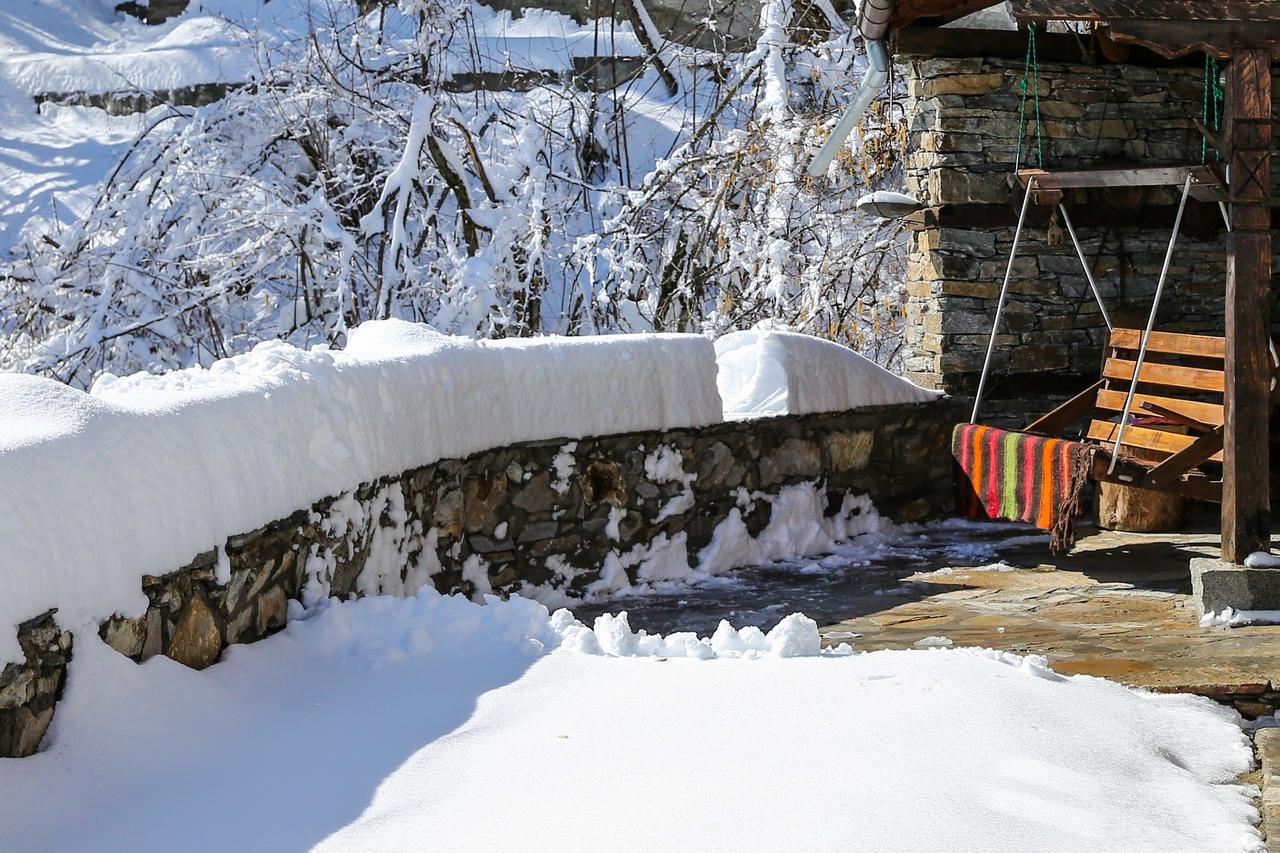 Yancheva Guest House Delchevo ภายนอก รูปภาพ