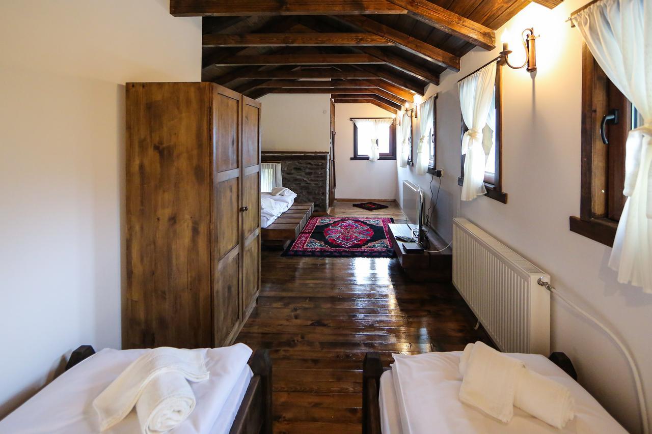 Yancheva Guest House Delchevo ภายนอก รูปภาพ